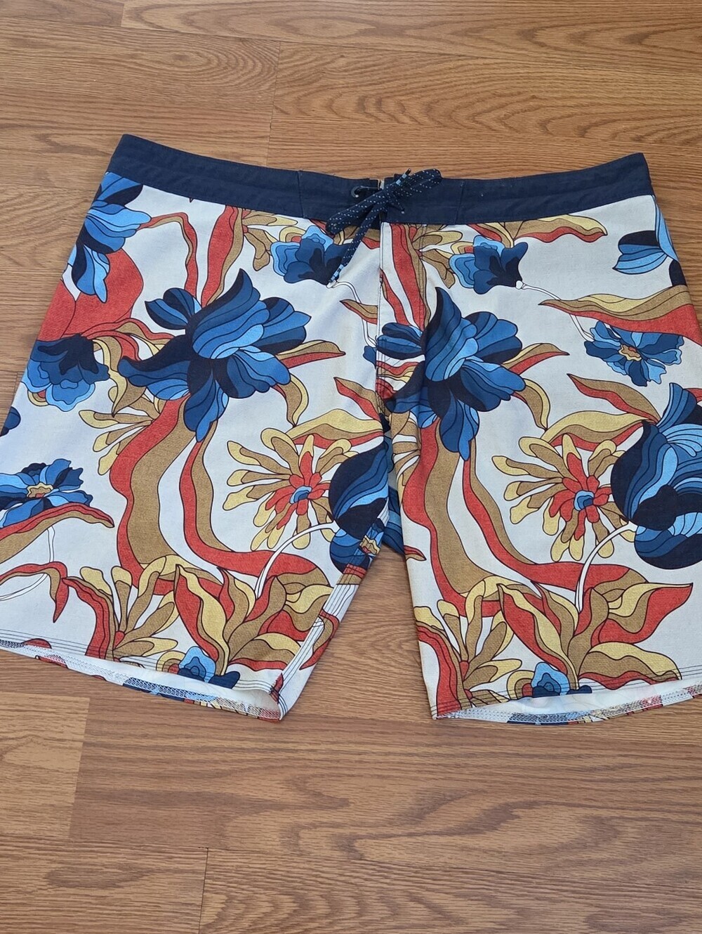 Billabong Airlite Sundays Boardshorts 38 Multicolor Floral Polyester & Elastane